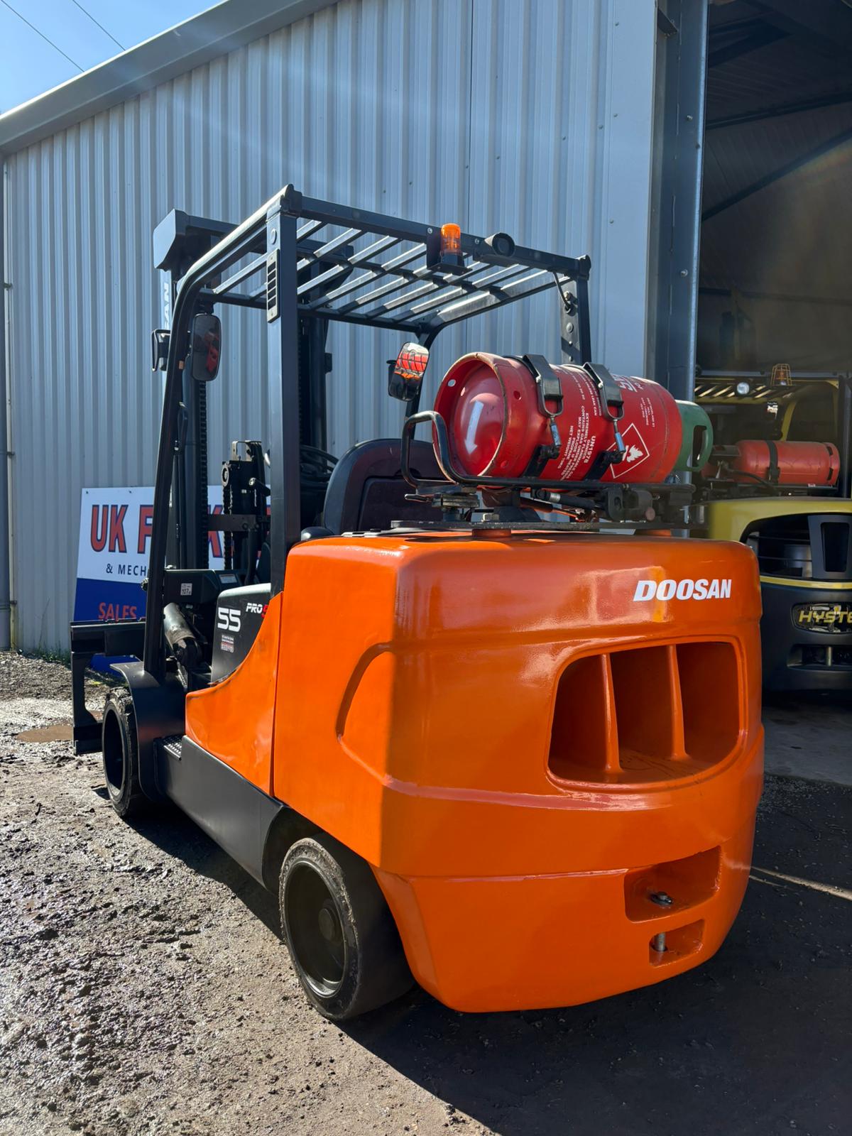 Doosan GC55C-5 - 5.5 Tonne Gas Forklift Truck