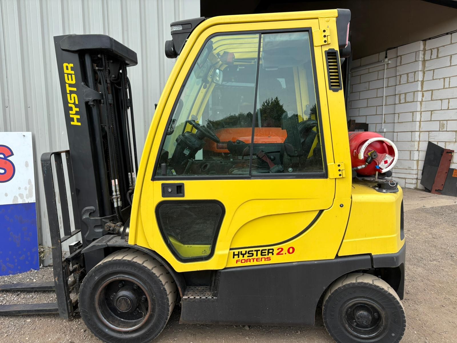 Hyster H2.0FT - 2.0 Tonne Gas Forklift Truck