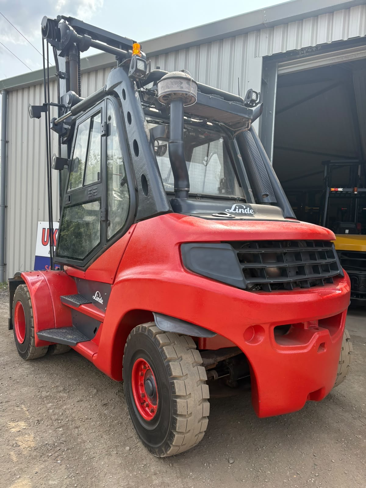 Linde H70D - 7 Tonne Diesel Forklift Truck